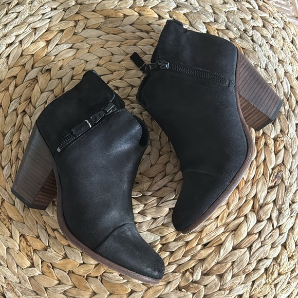 Rag & Bone Margot Double Zip Ankle Booties - Black Waxed Suede Women’s 7 - Picture 3 of 7